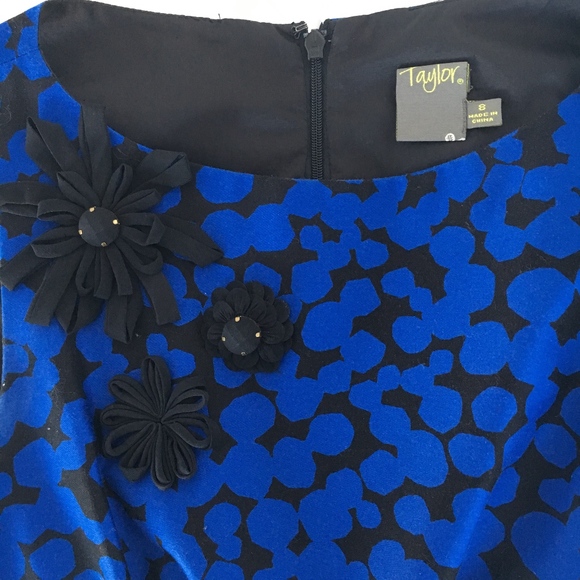 Taylor Blue & Black Printed Shift Dress - Picture 6 of 6